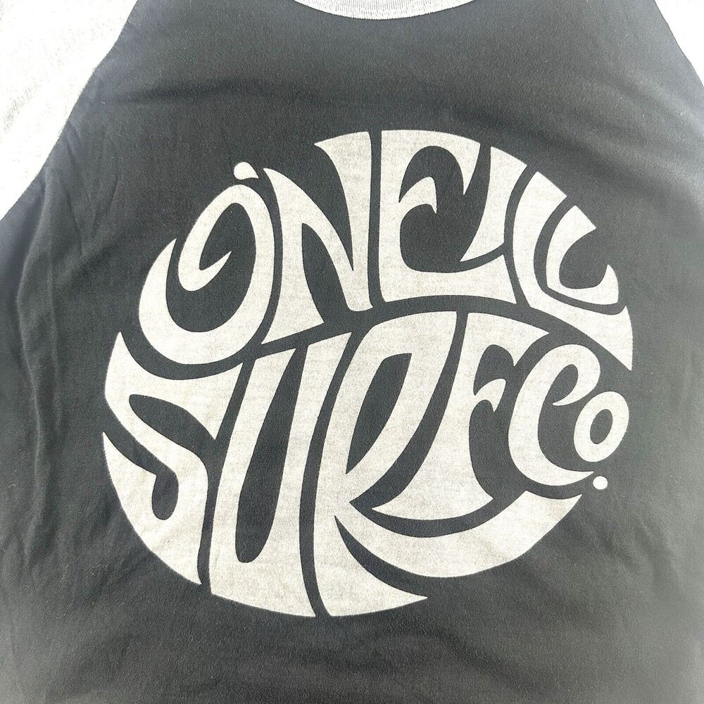 O’Neill Surf Co. - 3/4 Sleeve- Black and gray- Medium modern fit - Picture 4 of 9